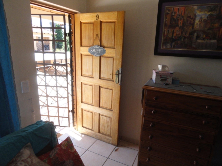 1 Bedroom Property for Sale in Die Bult North West
